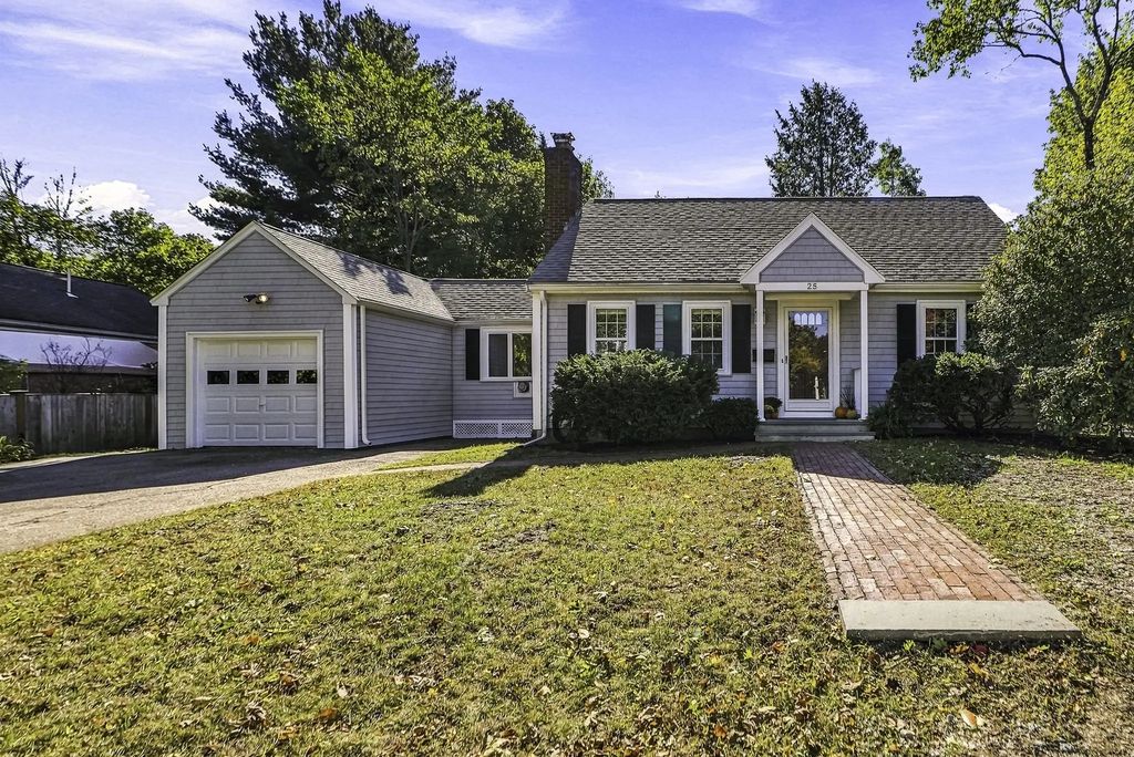 25 Orchard Rd, Natick
