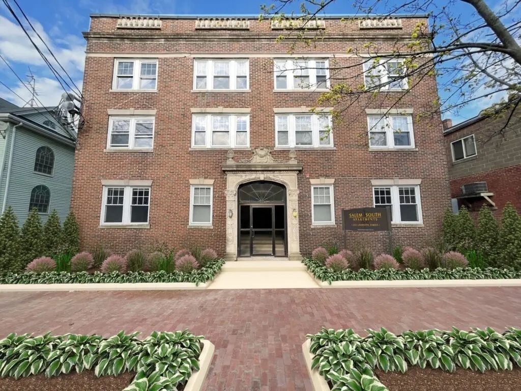 233 Lafayette, Salem