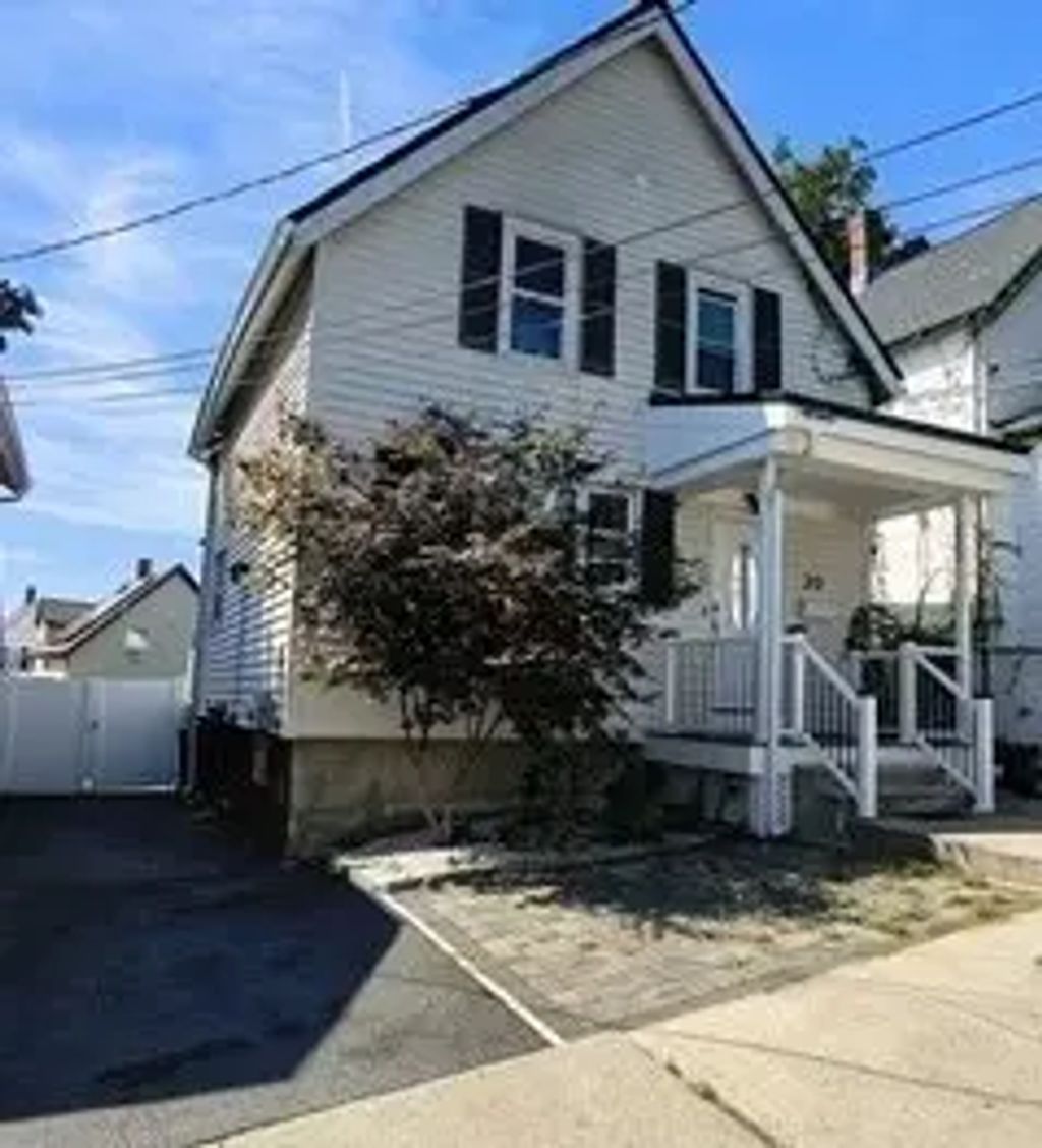 20 Pleasant View, Everett