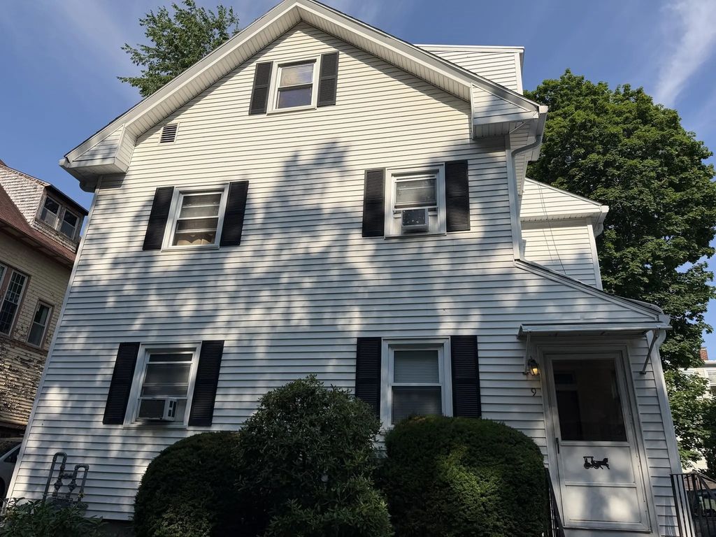 9 Wachusett St, Worcester