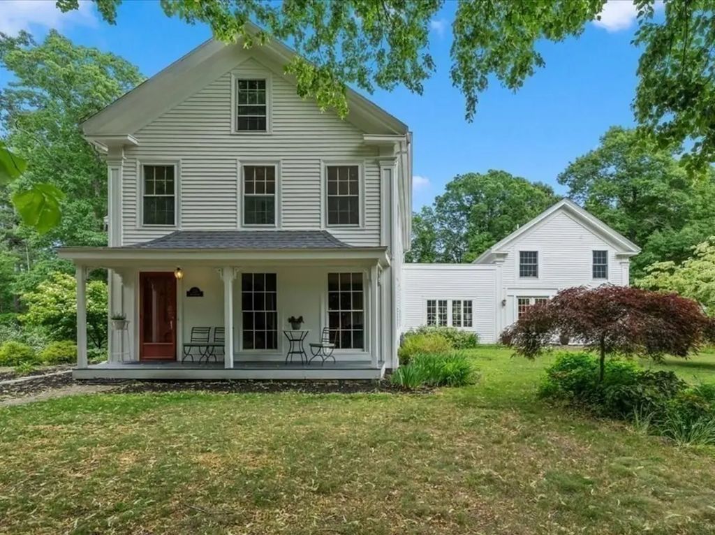 133 River Street, Norwell
