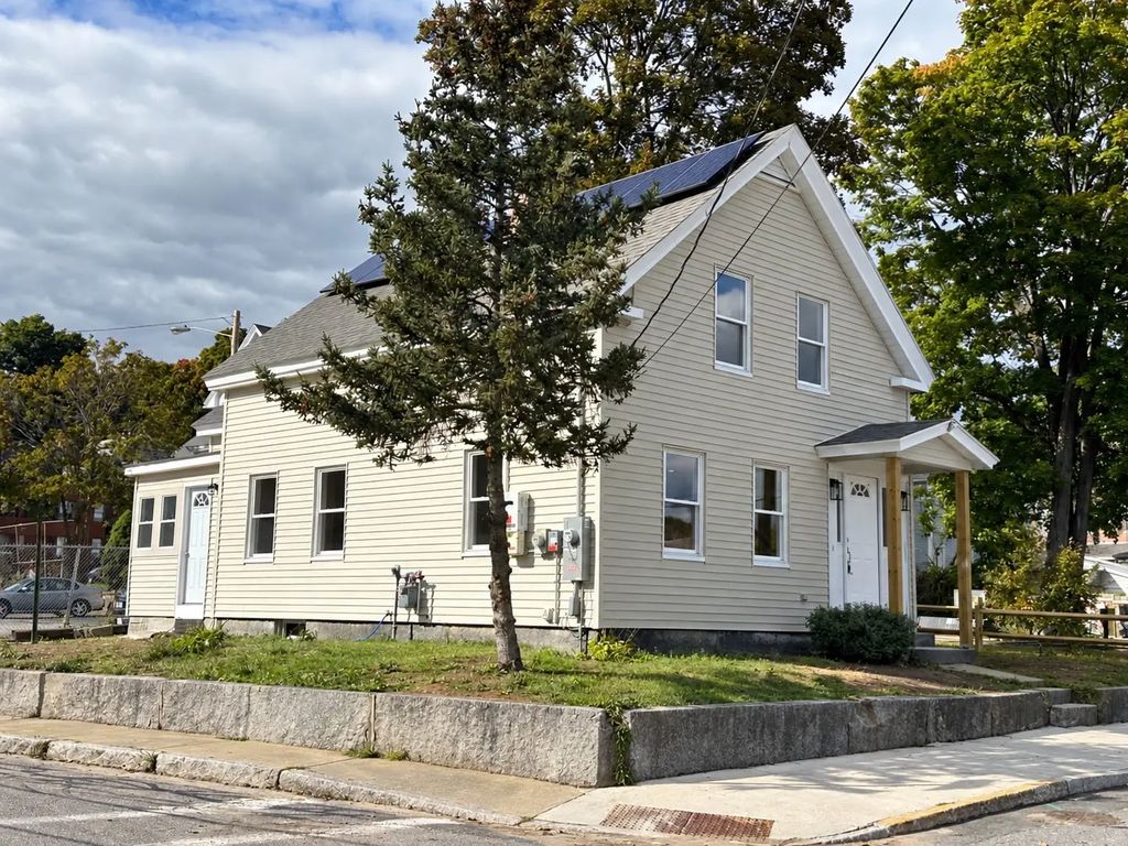 40 Snow St, Fitchburg