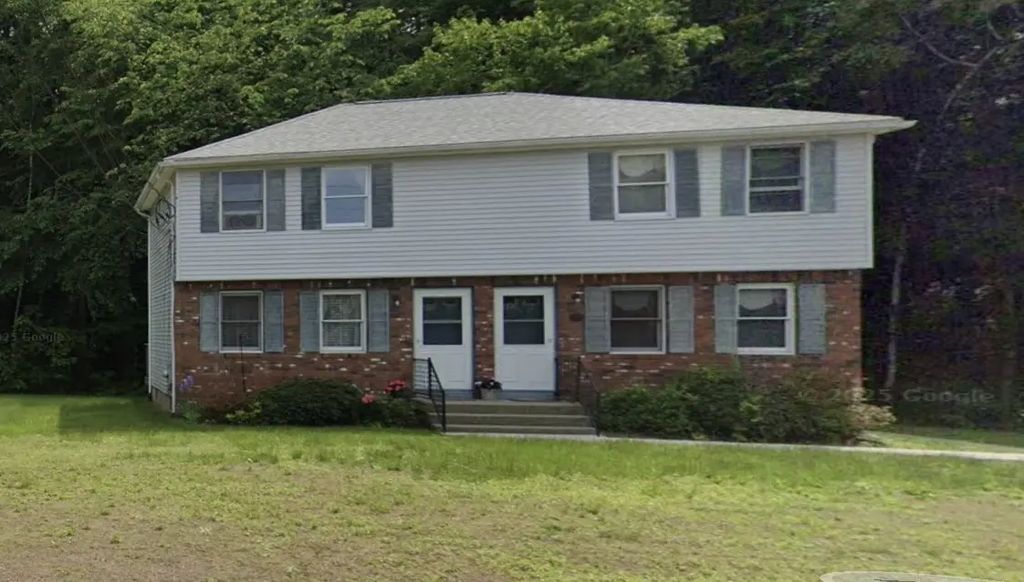 460 Russell Road, Westfield