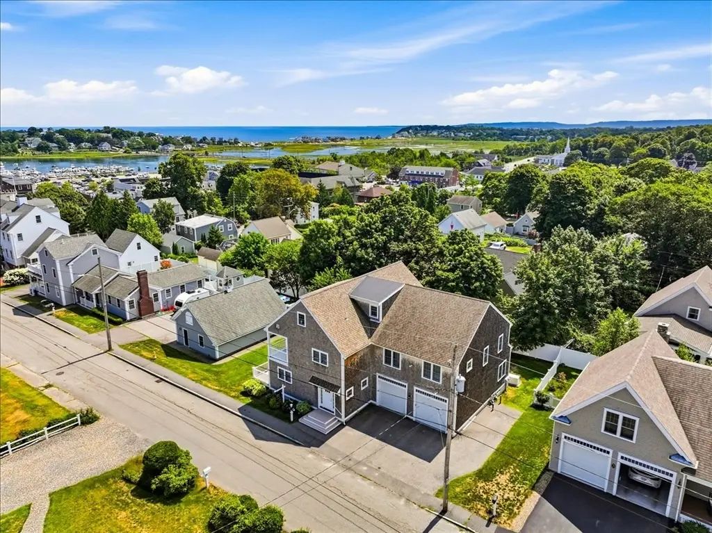 23 Allen Pl, Scituate