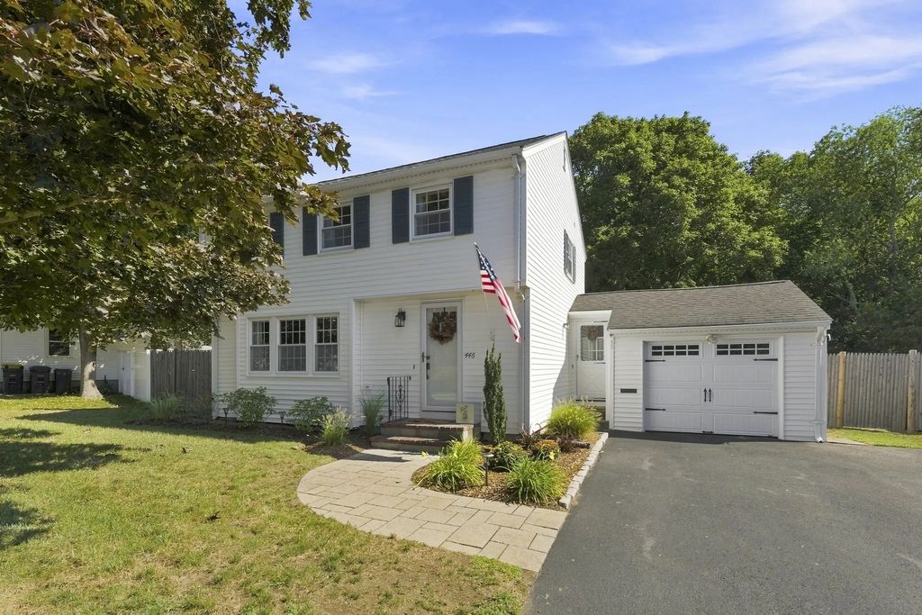 446 Pine St, Weymouth