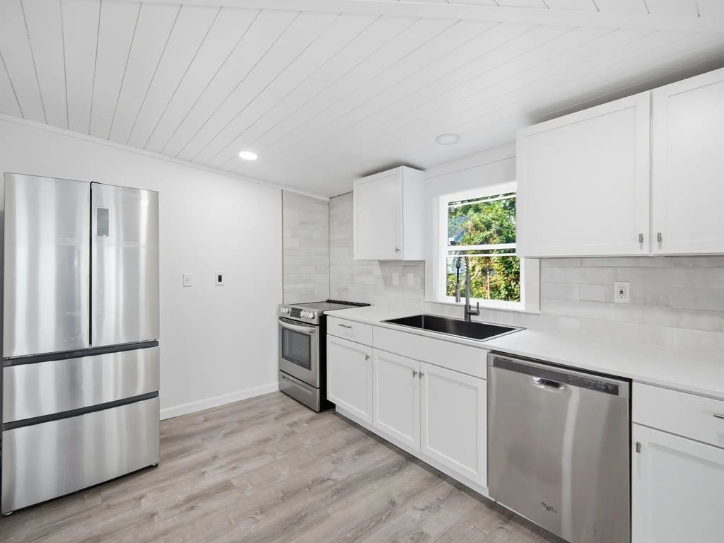 139 Spring St, Quincy
