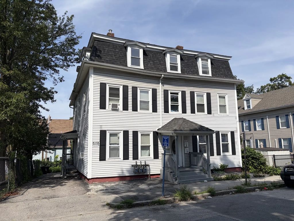 34 Newbury, Worcester