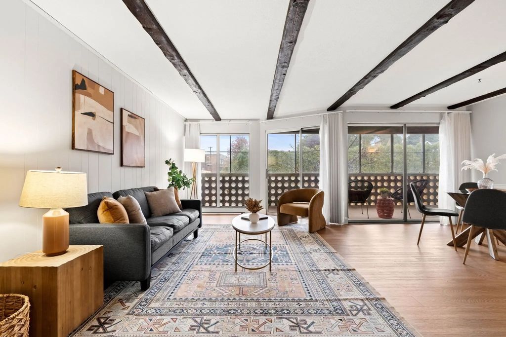 53 Melrose Street #2b, Melrose