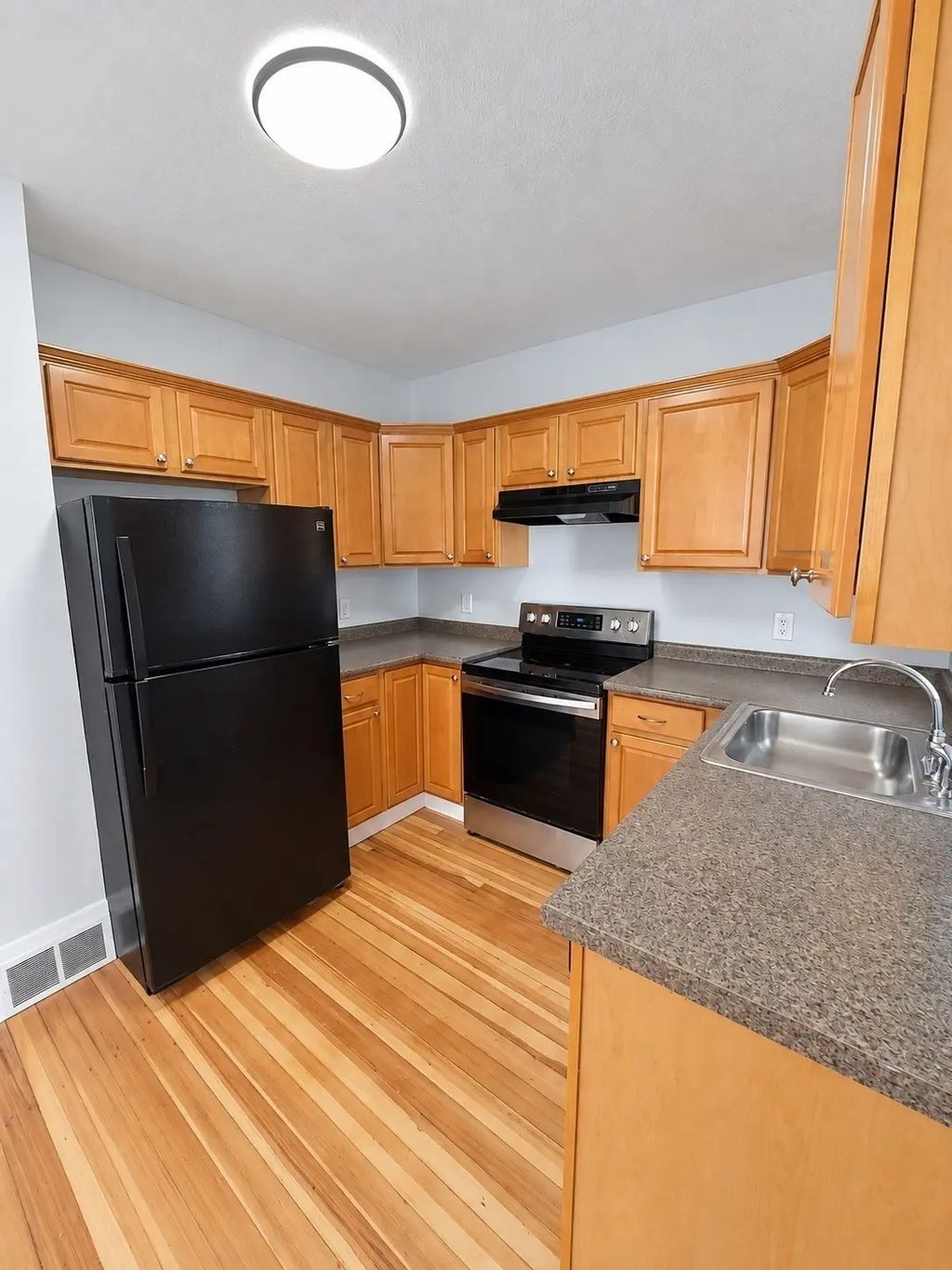 16 Mayview Terrace #2, Malden