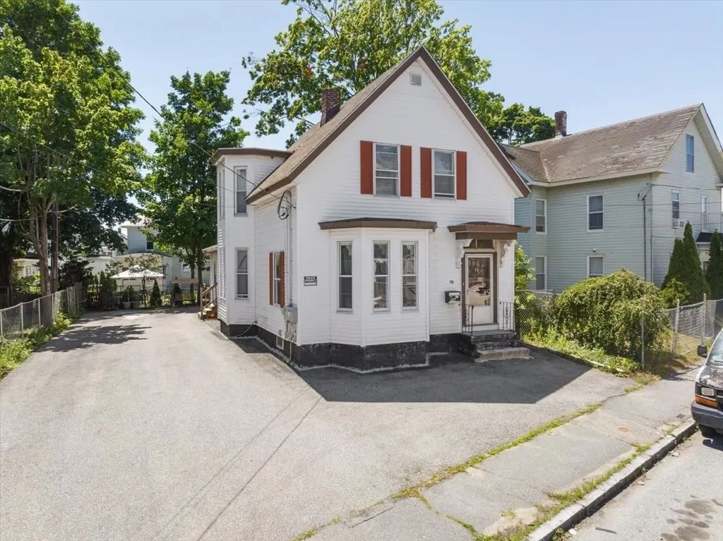 56-58 Pine St, Lowell