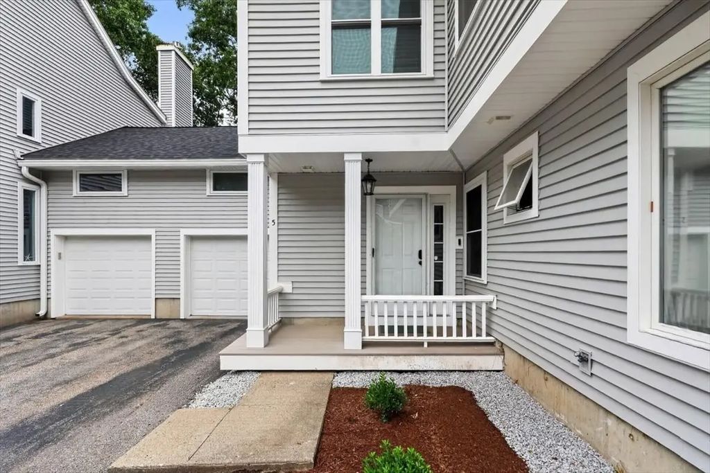 5 Blueberry Ct #5, Rockland