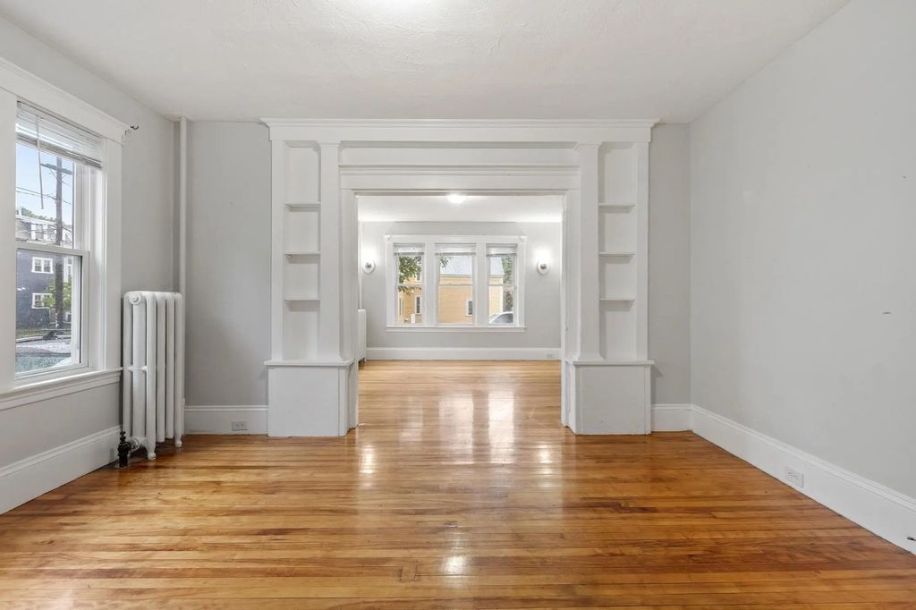 143 Highland Ave, Fitchburg