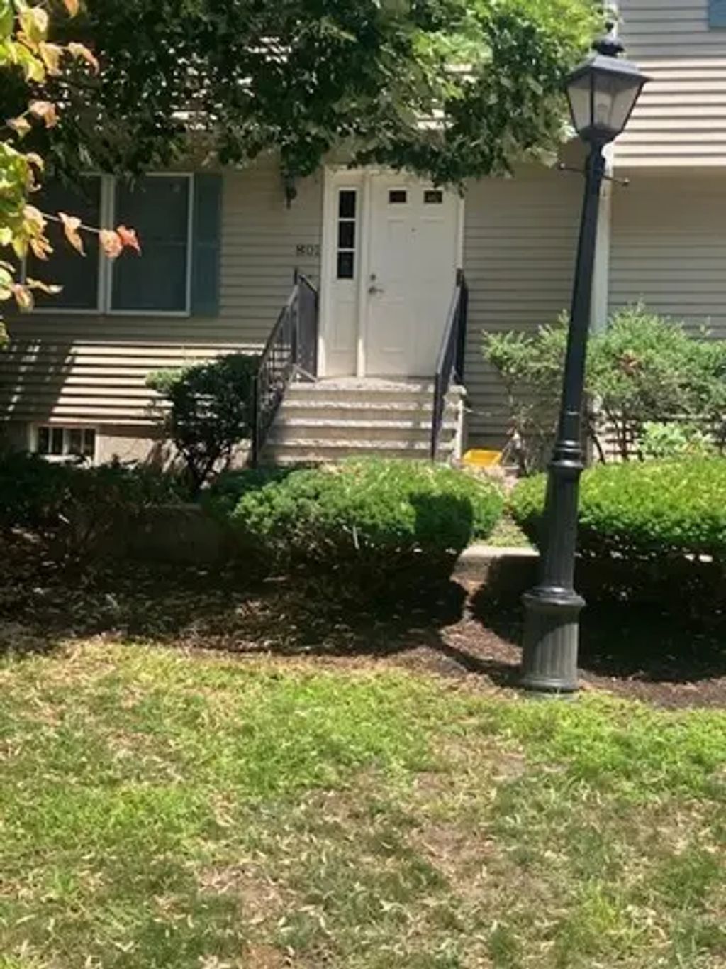 801 Manor Terrace #801, Lexington