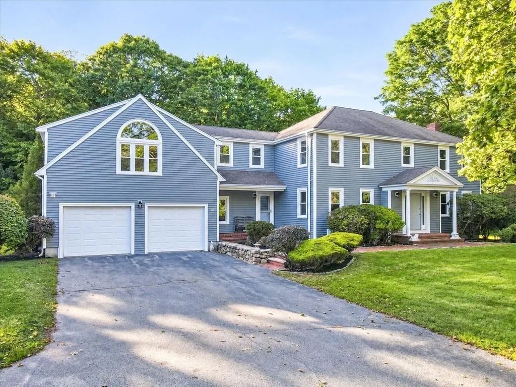 113 Chief Justice Cushing Highway, Scituate