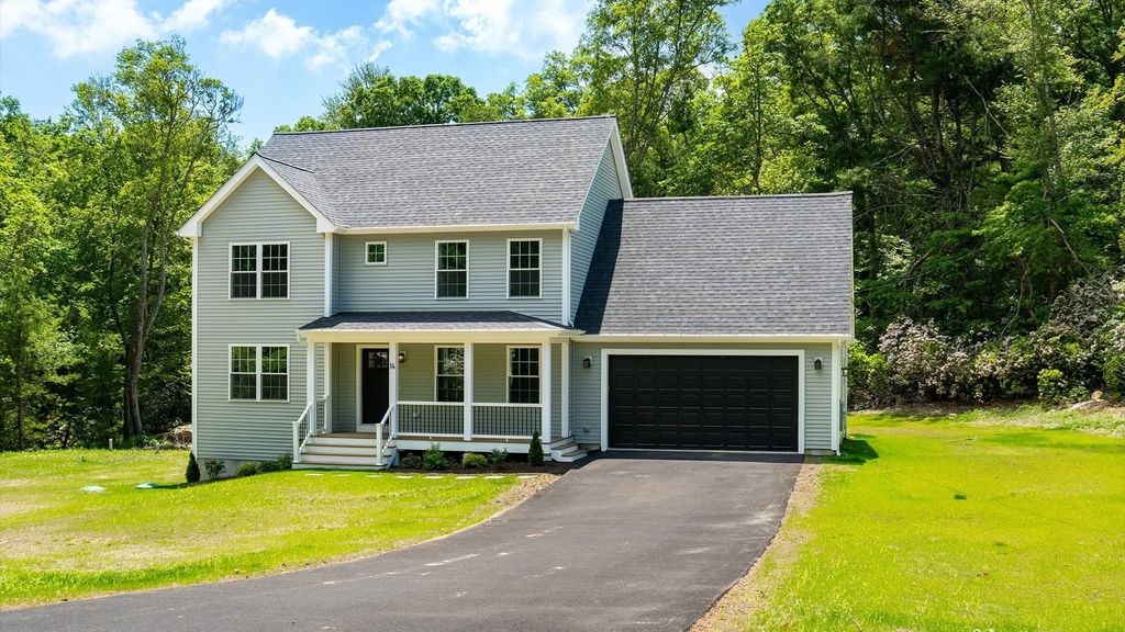 14 Elaine Dr, Hopkinton