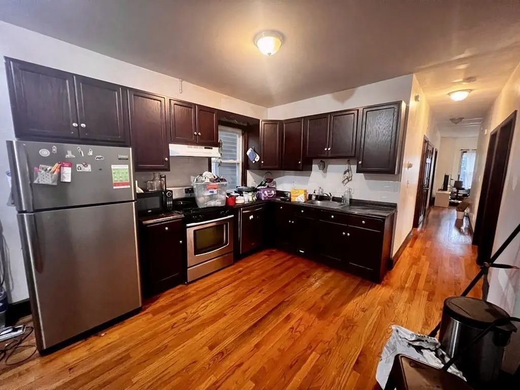18 Bynner St #1, Boston