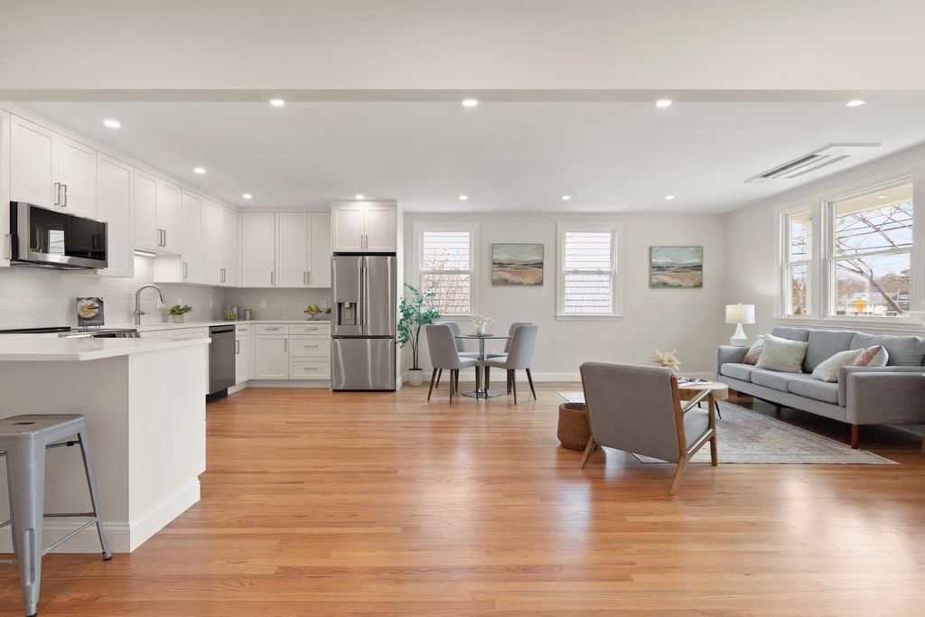 158 Waverley Street #158, Belmont