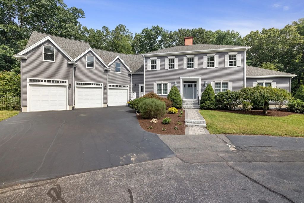 4 Pierce Way, Easton