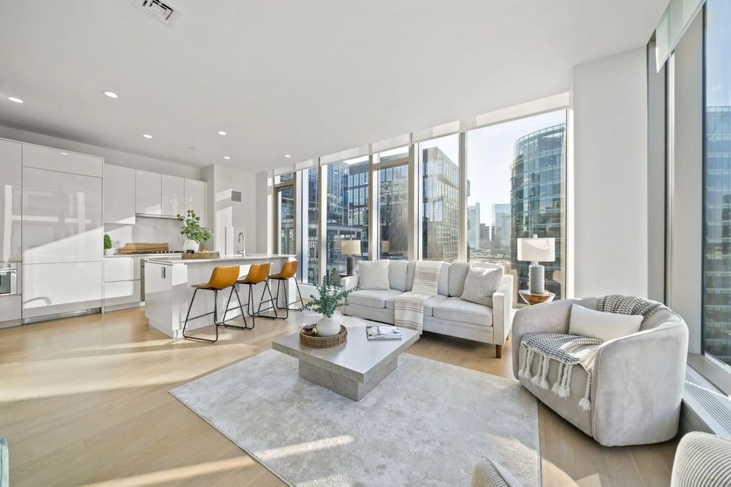 135 Seaport Blvd #1703, Boston