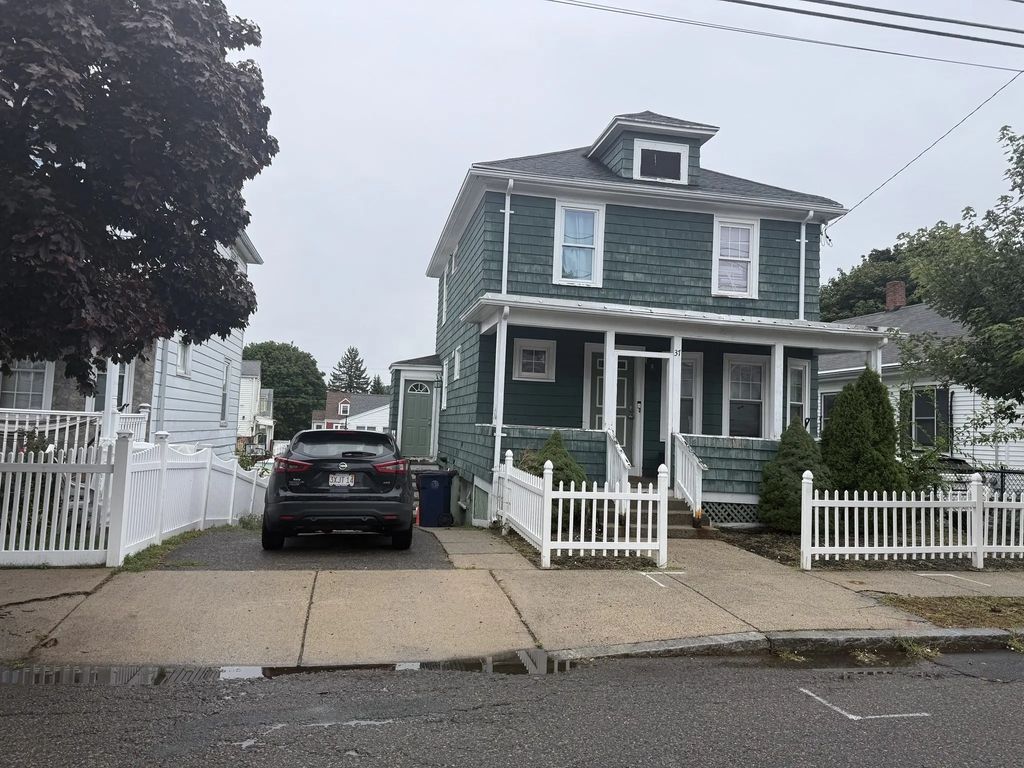 37 Freeman Ave, Everett
