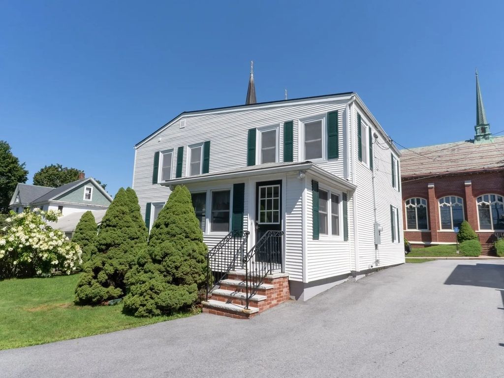 6 Maynard St, Webster