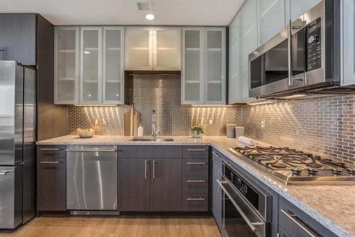 1 Canal St. #ph 1124, Boston