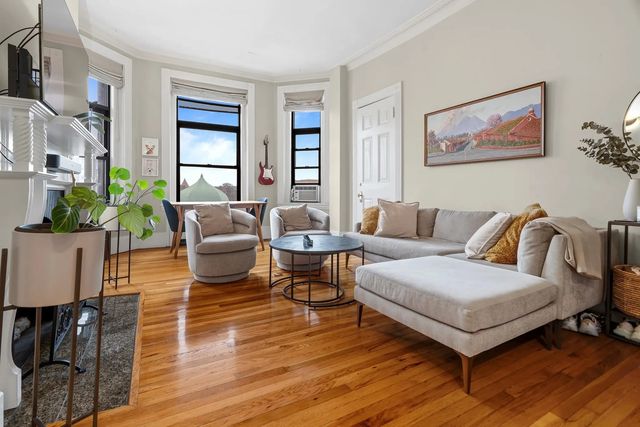 271 Dartmouth St #5h, Boston