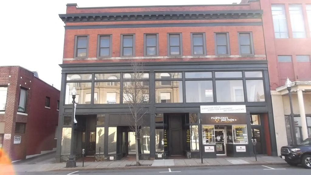 304 South Main, Fall River