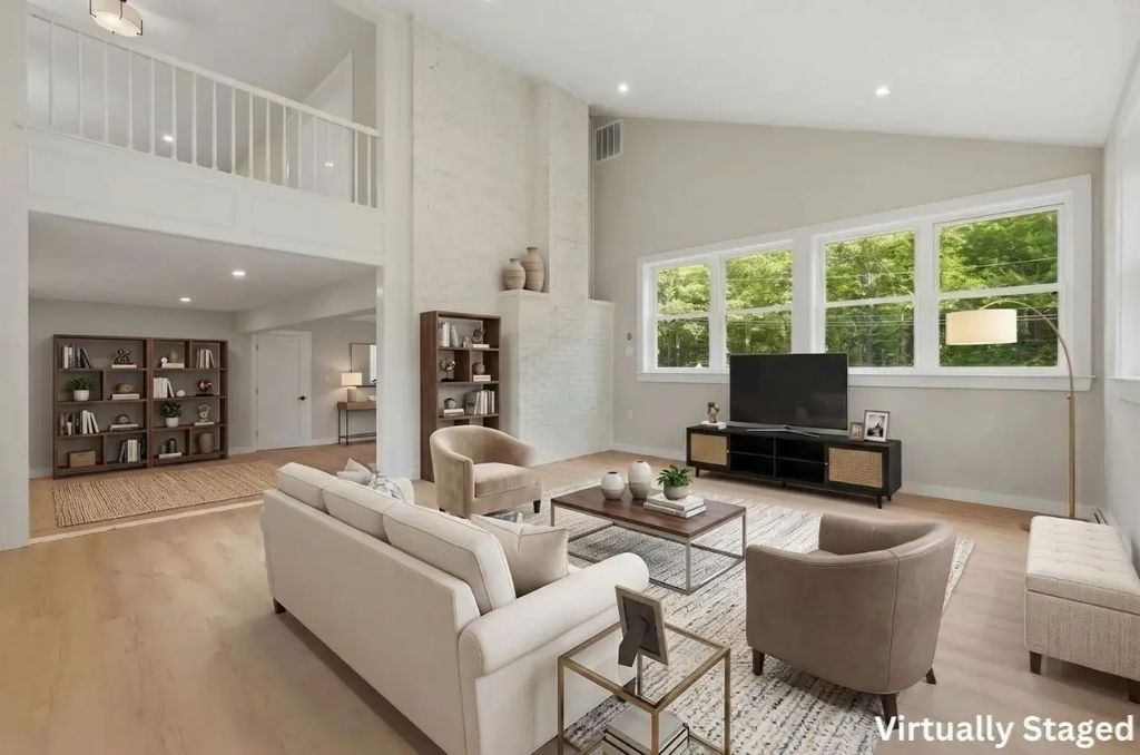 223 Clark Rd, Plymouth