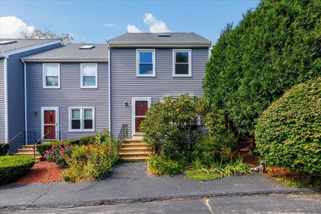 391 Providence Rd #1, Grafton