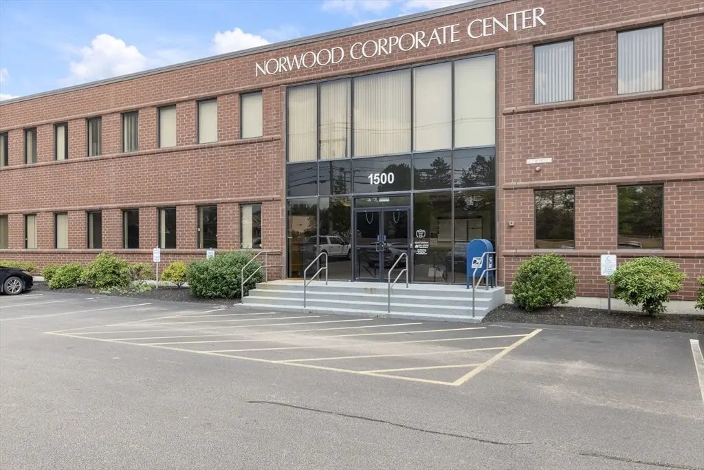 1500 Boston Providence Tpke #22b, Norwood