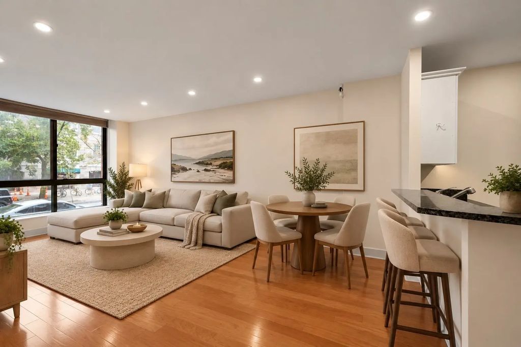 42 8th St #1104, Boston