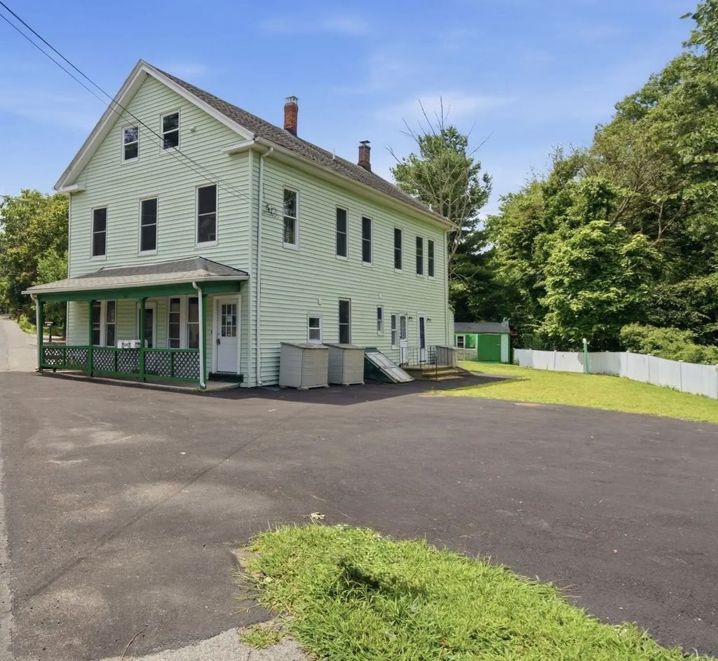 114 Haverhill St, North Reading