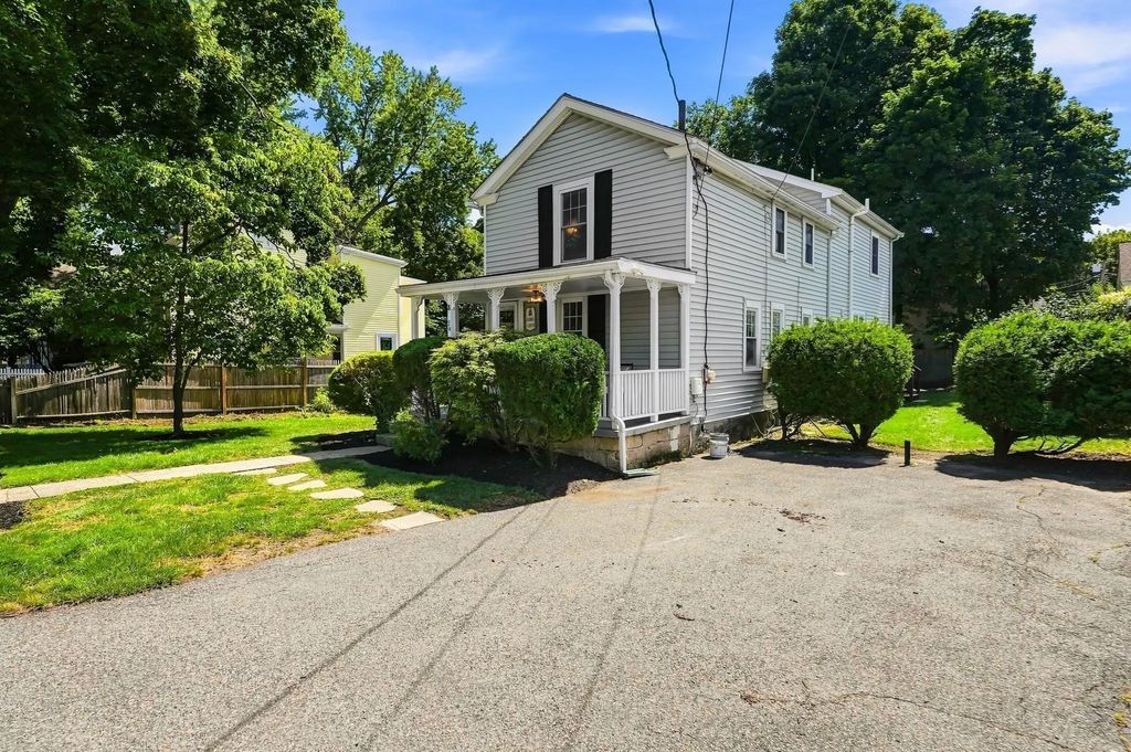 24 Richardson St, Winchester