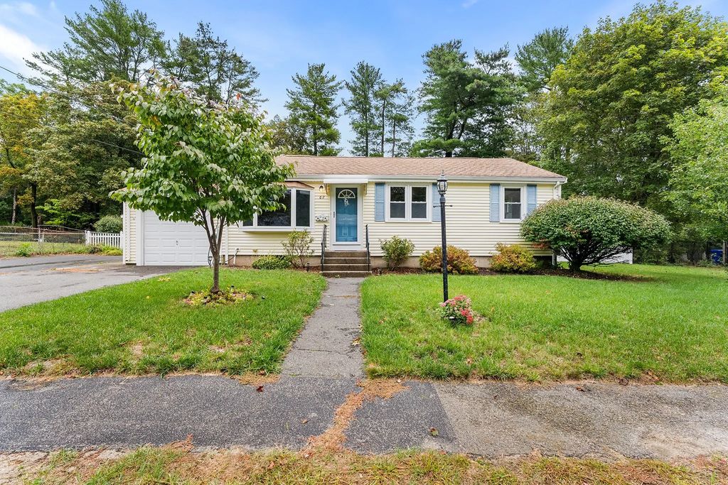 62 Woodsbury Rd, Rockland