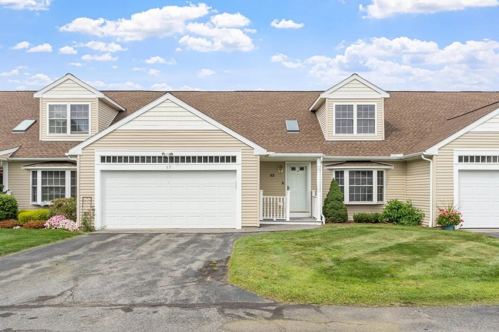 63 Hillside Village Dr #63, West Boylston