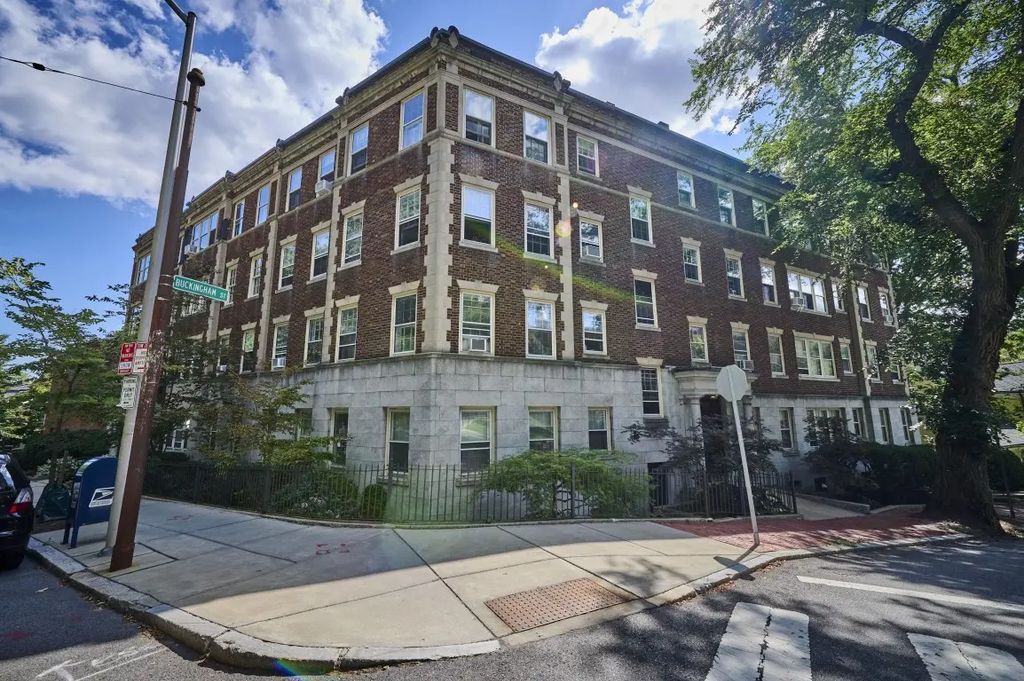 86 Buckingham St #23, Cambridge
