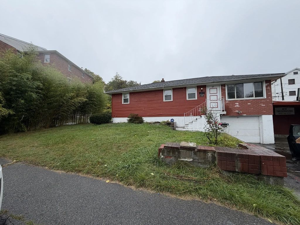27 Dillon St, Worcester