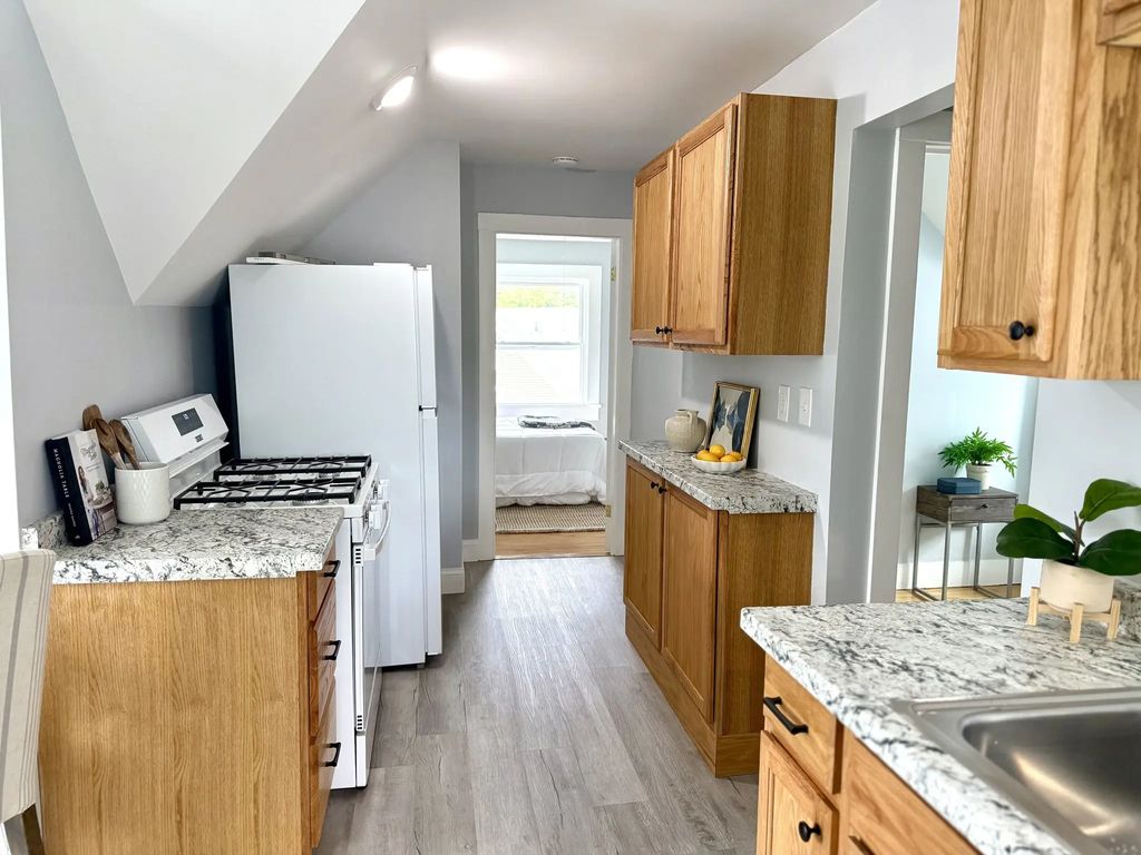 60 Calmar Street #3, Brockton