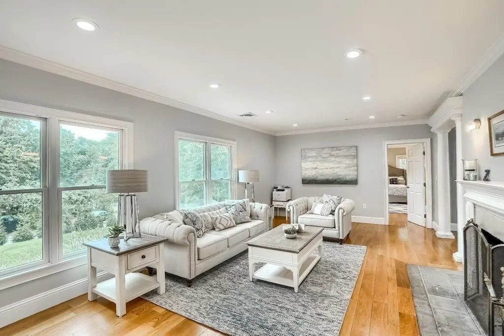 247 Forest Ave, Cohasset