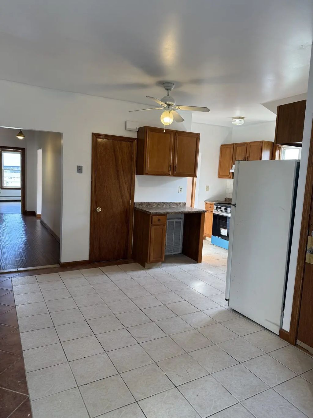 207 Middle St #3, Fall River