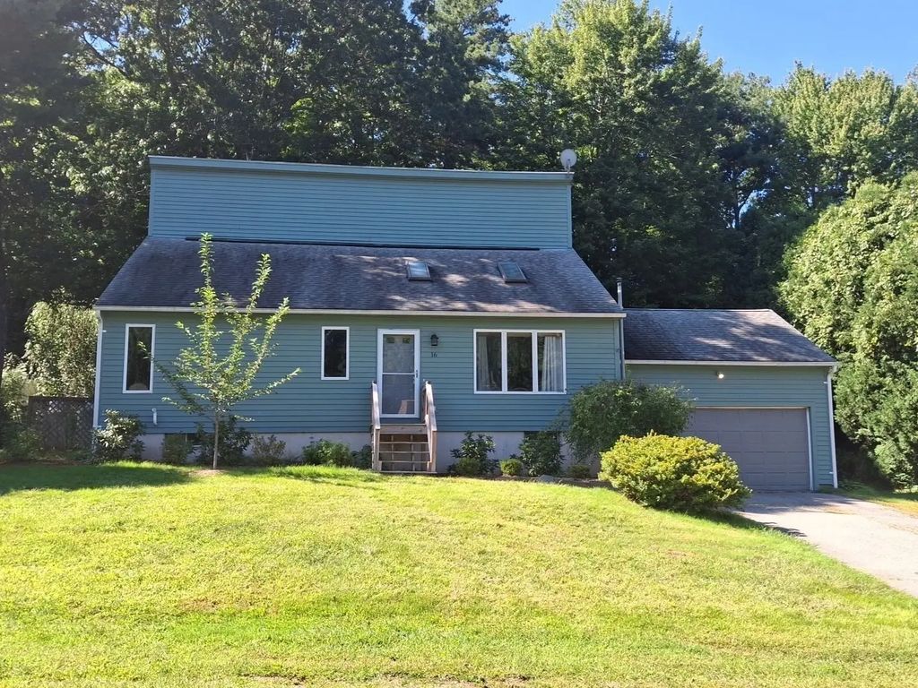 16 Clark, Belchertown