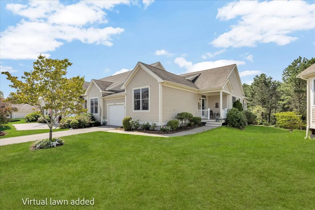 126 Grey Hawk Drive #697, Mashpee