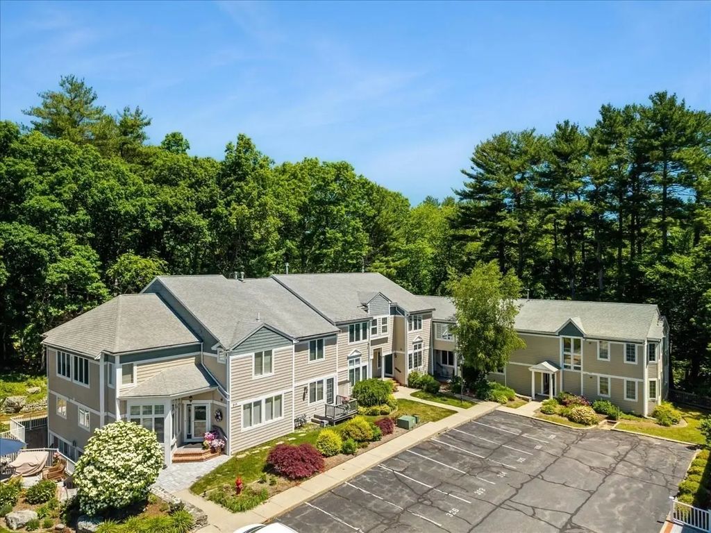 701 Winthrop Street #316, Taunton