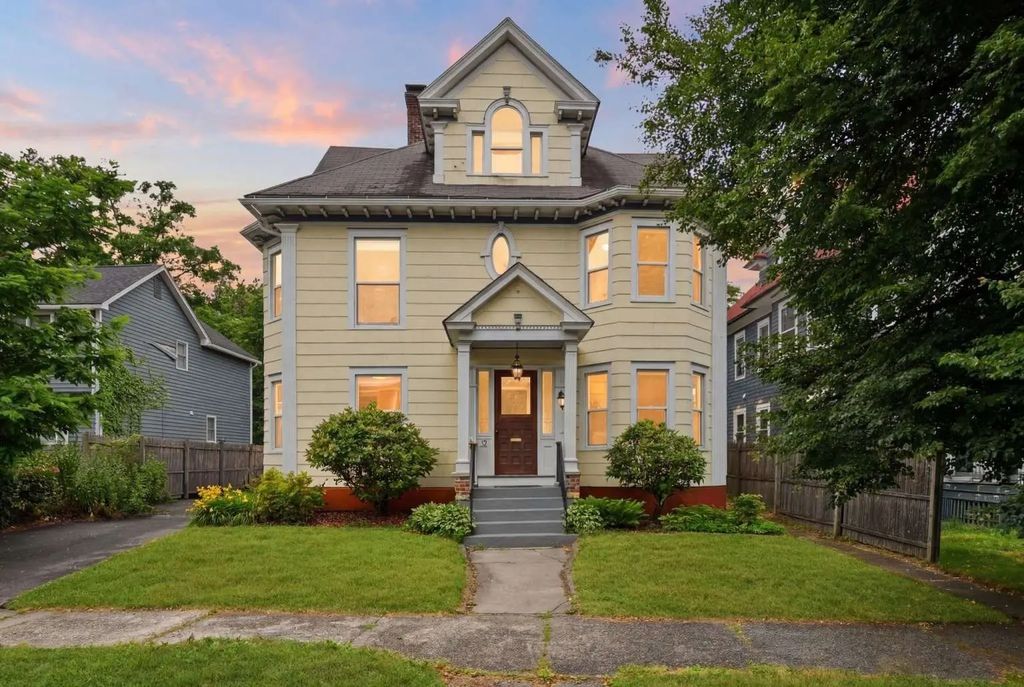 30 Beechwood Ave, Springfield