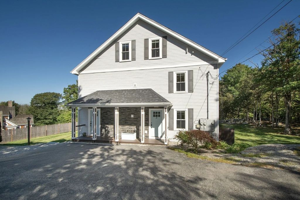 54 Caterbury #a, Hingham