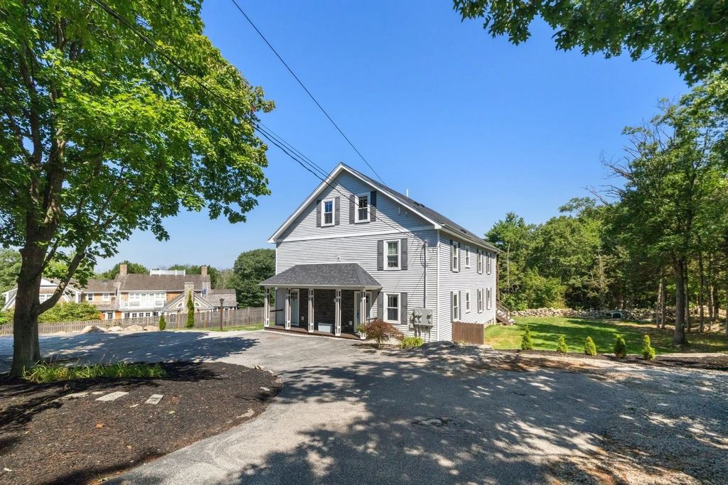 54 Caterbury #a, Hingham