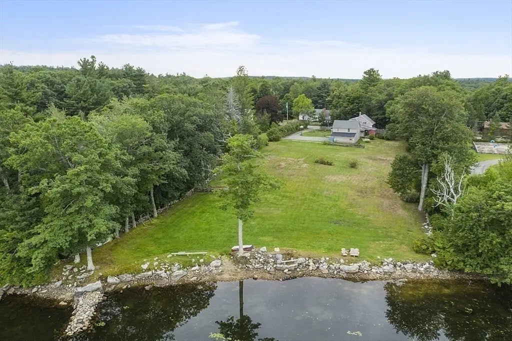 200 Lake Rd, Ashburnham