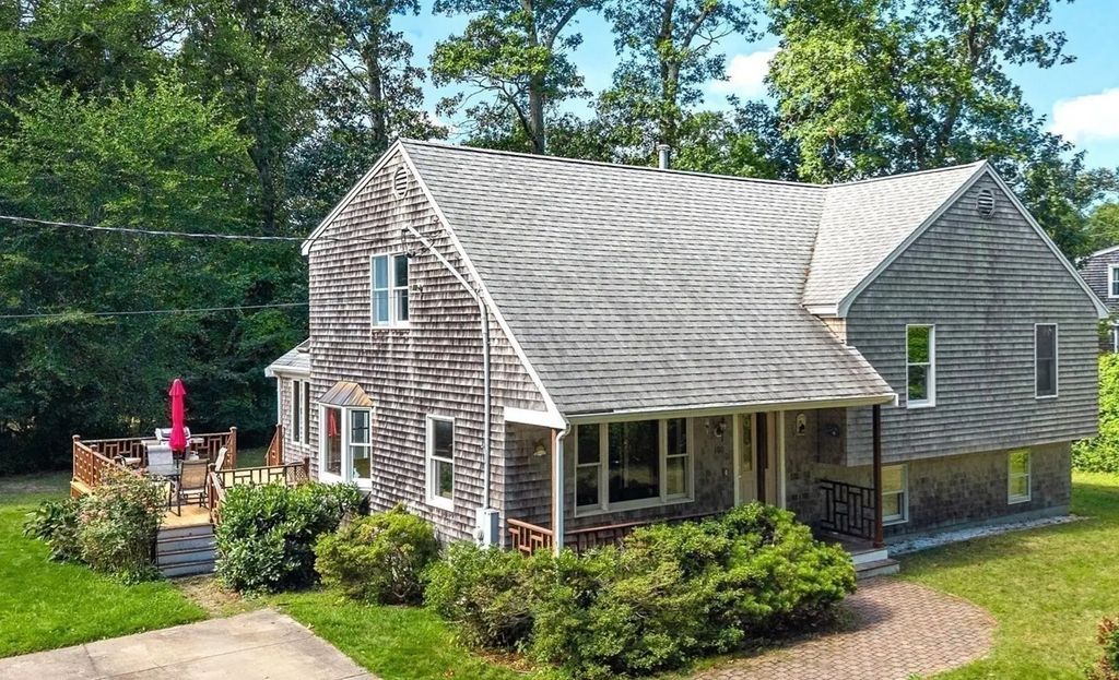 103 Canal St, Marshfield