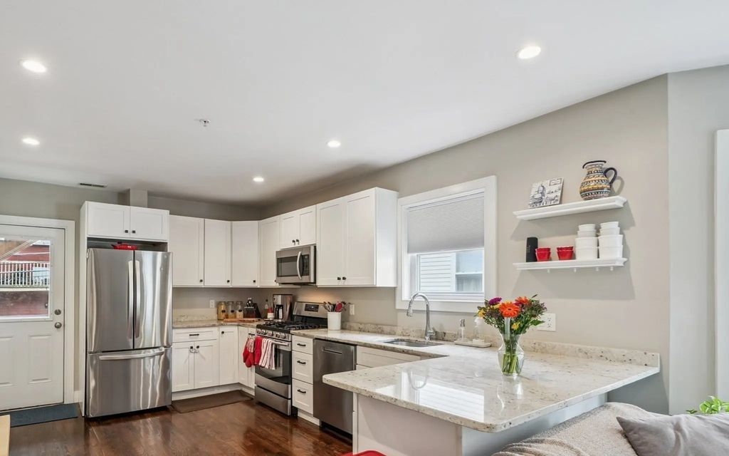 40 Stockton St. #1, Boston